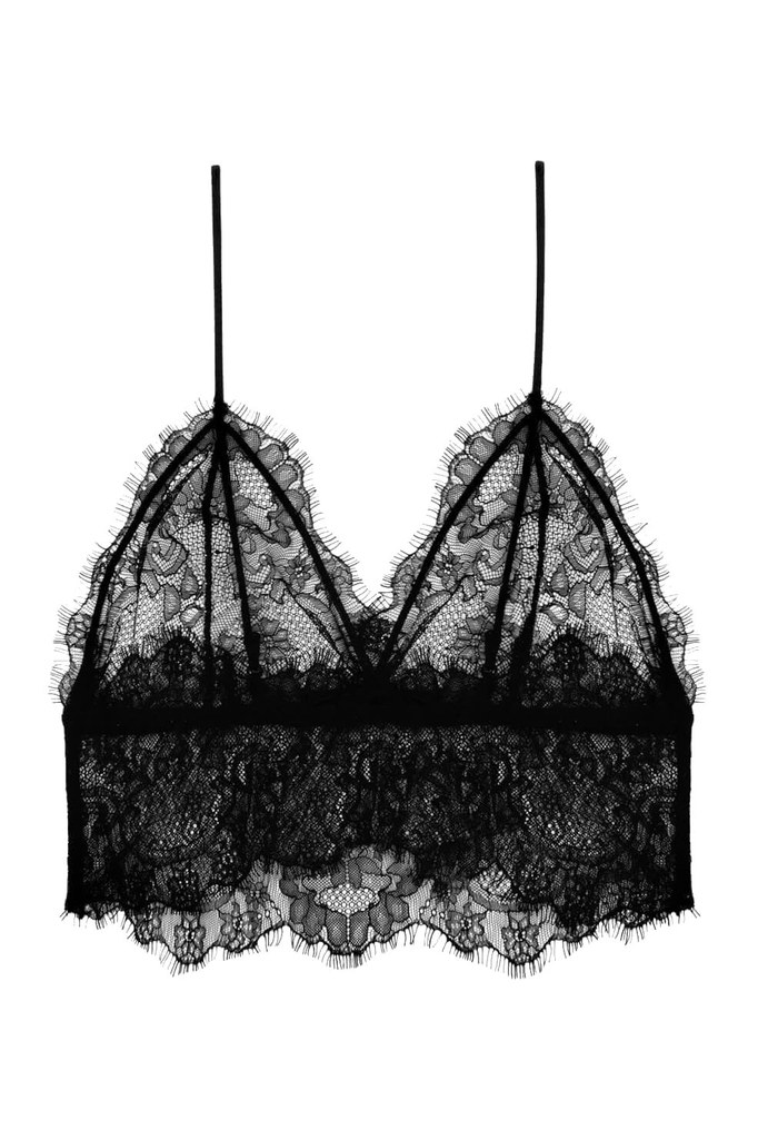 Proof that Anyone can Pull Off a Lace Bralette - OloriSuperGal