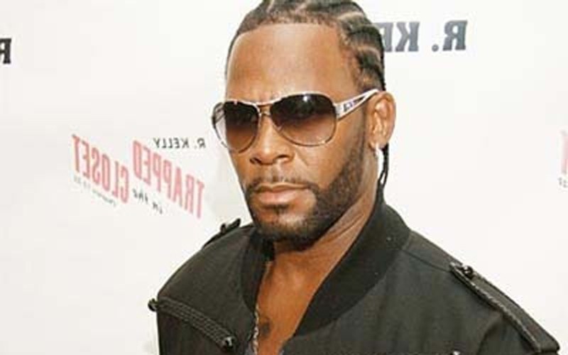 R Kelly S Former Backup Singer Recounts The Singer Having Sex With A Then 15 Year Old Aaliyah