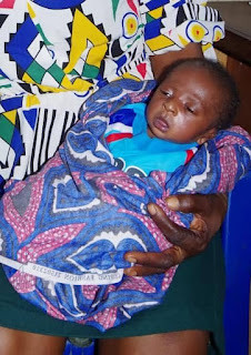Mother abandons a month-old baby in vehicle in Anambra
