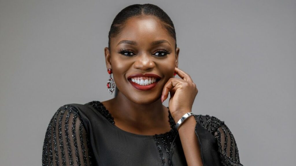 Bisola Aiyeola in Shoot Your Shot on Showmax