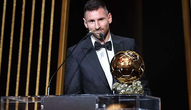 Messi donates 8th Ballon d'Or trophy to Barcelona Museum