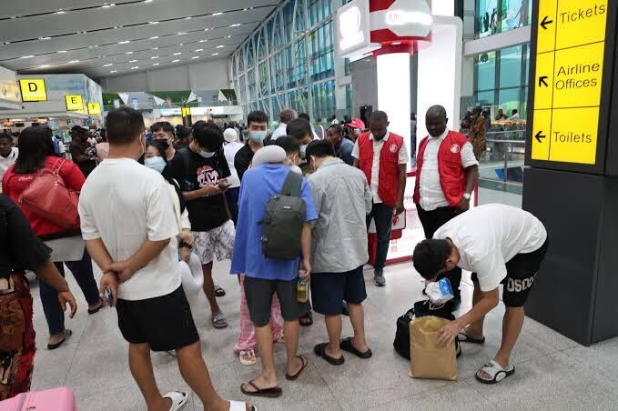 Nigeria Finalises Deportation of 192 Foreign Nationals Convicted of Cyber-Terrorism-OLORISUPERGAL MEDIA 
