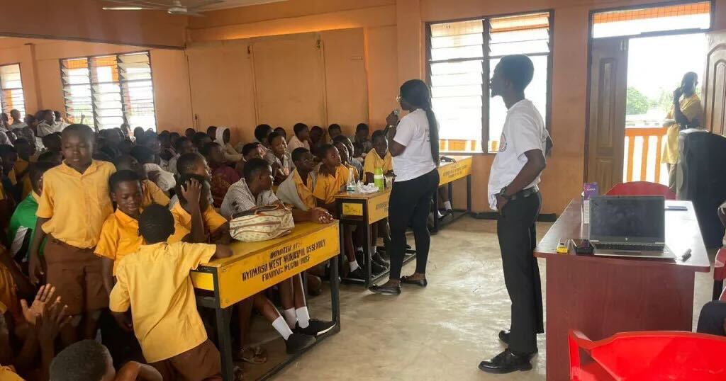 Ghana Removes English as Teaching Language, Makes Local Languages Compulsory in Schools-OLORISUPERGAL MEDIA 