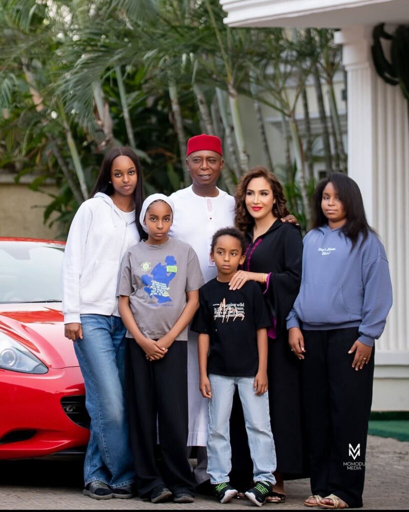 Laila Charani calls out Regina Daniels, makes shocking accusations-OLORISUPERGAL MEDIA