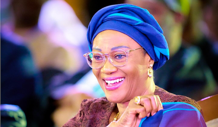 First Lady Invites Senators to Dinner Faces Criticism Over Timing