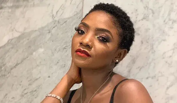 Simi celebrates Nigeriaโs one of a kind culture