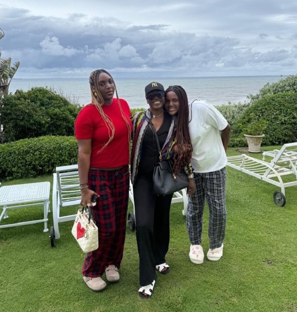Annie Idibia’s New Instagram Family Photos Spark Fan Reactions Amid 2Baba Drama-OLORISUPERGAL MEDIA

