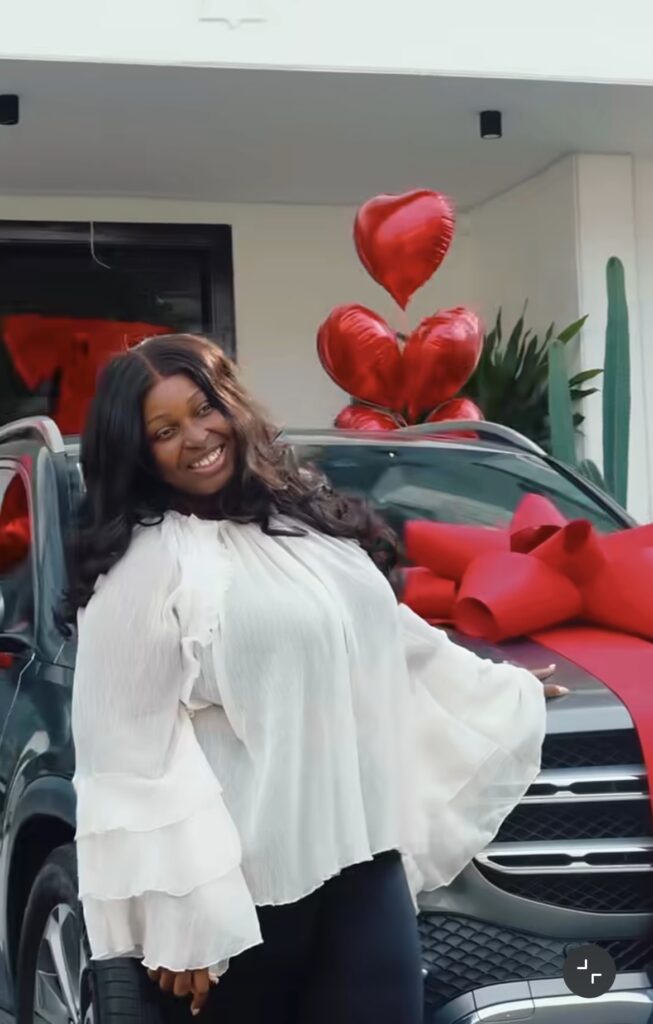 Victor Thompson Surprises Wife with Brand New Car As Push Gift - OLORISUPERGAL MEDIA 
