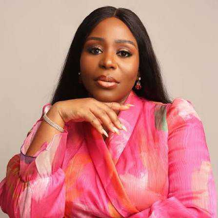 Toyosi Etim-Effiong Calls Out INSTABLOG Over โTwistedโ Clickbait Headline