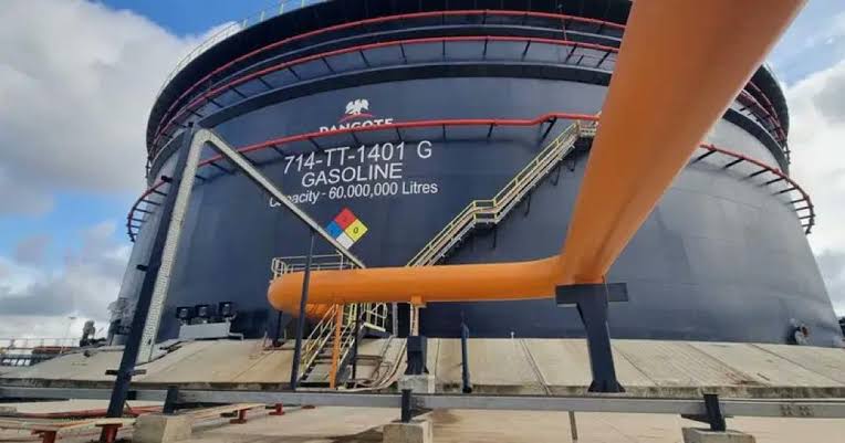 Dangote Refinery Signs $350M EIL Contract to Expand Capacity to 1.4 Million bpd