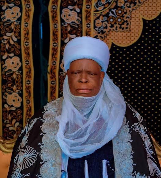 Ilorin Mourns as Thousands Gather for Emotional Burial of Chief Imam Sheikh Saliu