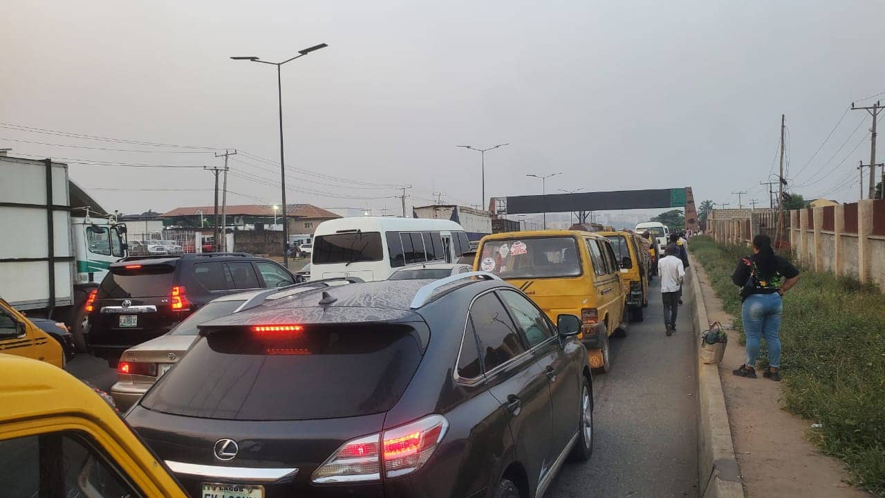 Truck Crashes K!ll One, Cause Gridlock on Otedola Bridge