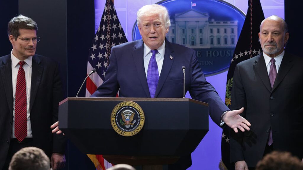 Trump Announces 10% Global Tariff After Supreme Court Ruling, Shaking Up Trade - OLORISUPERGAL MEDIA 