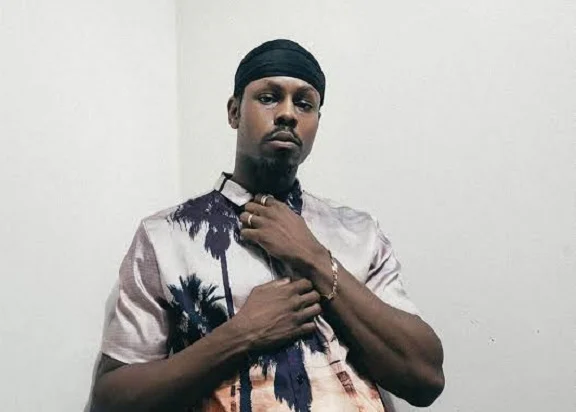 Ladipoe counters Ycee, says education and intelligence are different