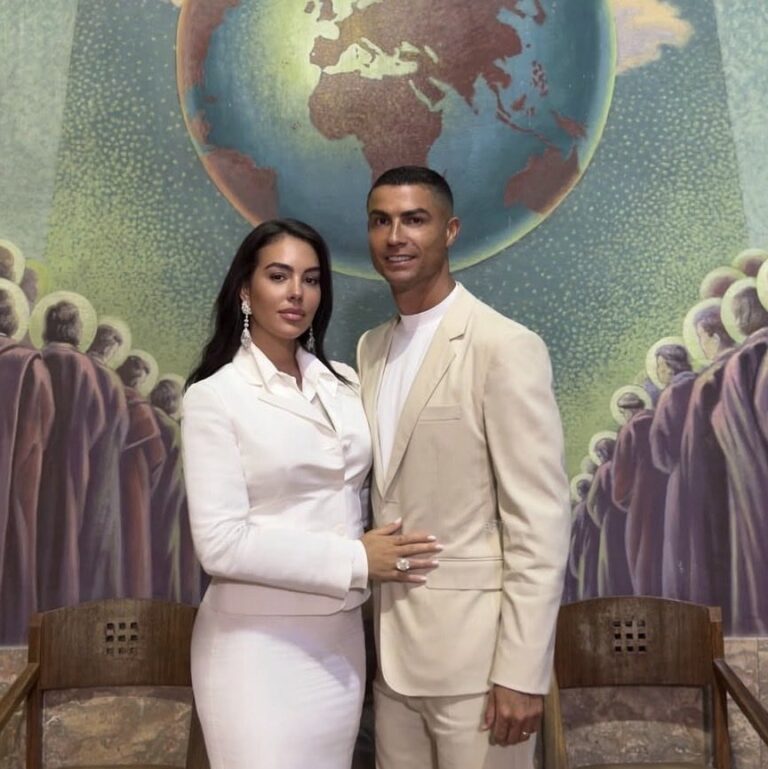 Cristiano Ronaldo And Georgina Rodr guez Wedding Vogue Shares cristiano-ronaldo-and-georgina-rodr-guez-wedding-vogue-shares