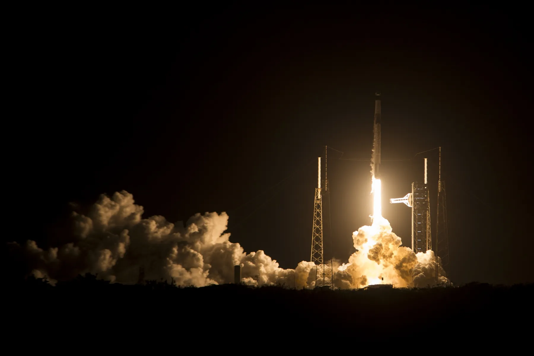 NASA, SpaceX Delay Crew-13 Launch Over Dragon Propulsion Leak