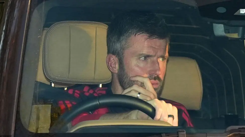 Carrick remains Man United manager, takes training after crisis talks