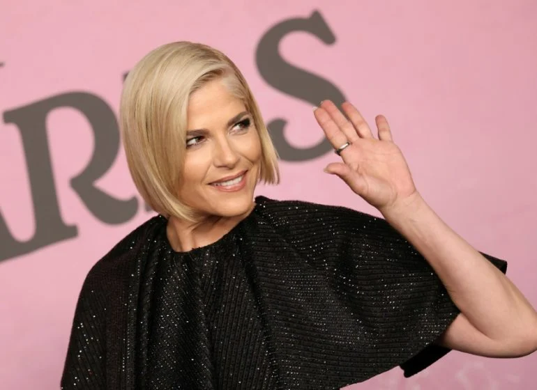 Selma Blair Arrested After Allegedly Biting Flight Attendant on Delta Flight